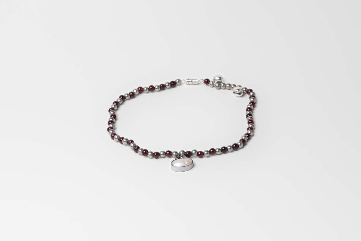 Signature Garnet Single Anklet - Pearl stone