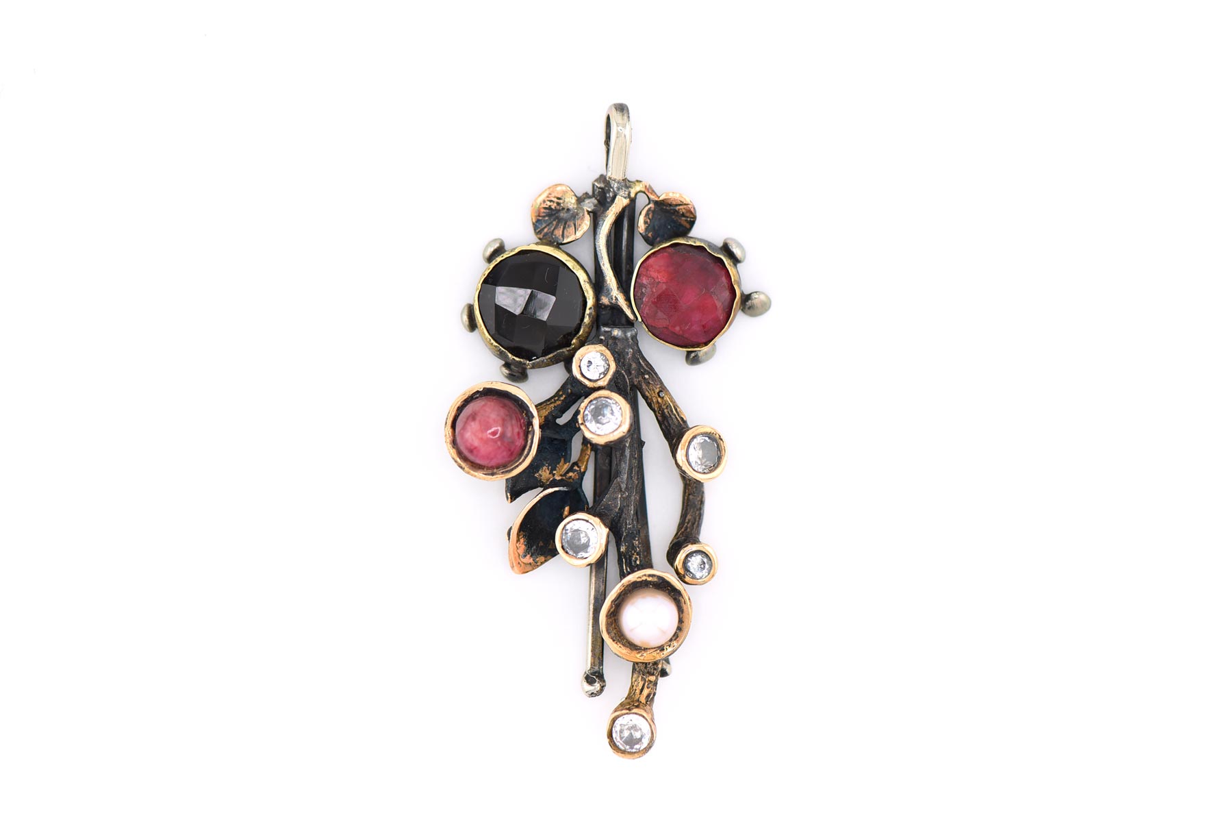 Turkish Ottoman Black & Red Stone Pendant